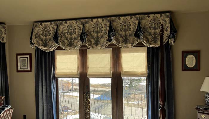 Custom Valance